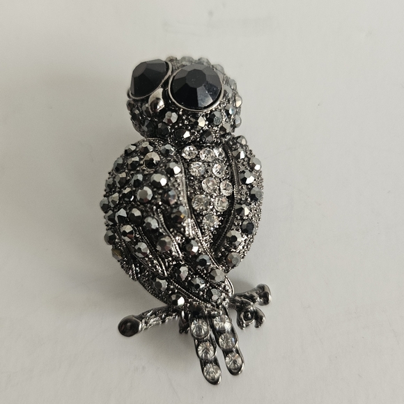 Aurora Borealis Rhinestone Owl Silvertone Brooches AB, Lot Of 2 Unmarked - Picture 6 of 7